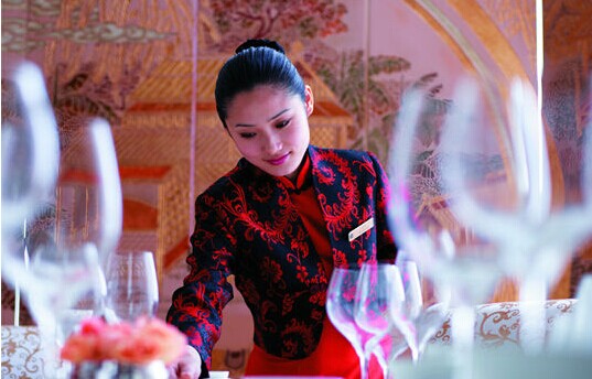 快過(guò)年了，餐廳怎么避免員工流失？|餐飲界
