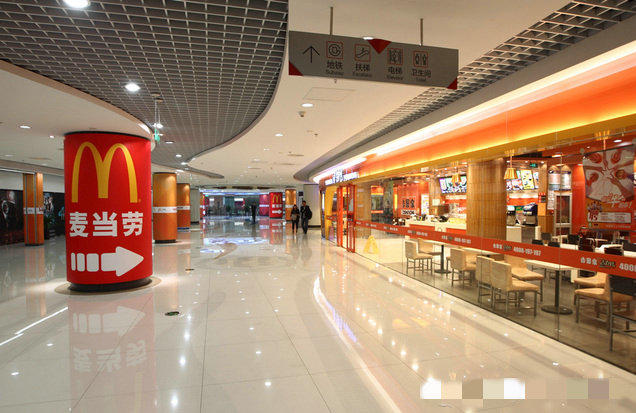 商場(chǎng)不升級(jí)，人氣餐廳“倒貼”也難招