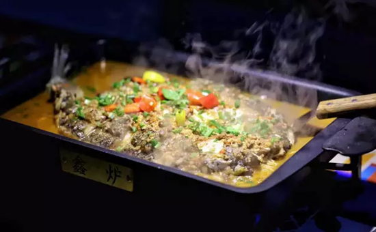 烤魚當(dāng)?shù)?，粵菜能否在廣州站穩(wěn)腳跟？
