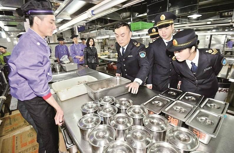 安徽19家食品企業(yè)存在違規(guī)，知名餐企衛(wèi)生問題多