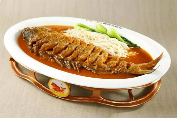 改名后銷量直線上升165%，阿五是如何在鯉魚(yú)界稱王的？|餐飲界