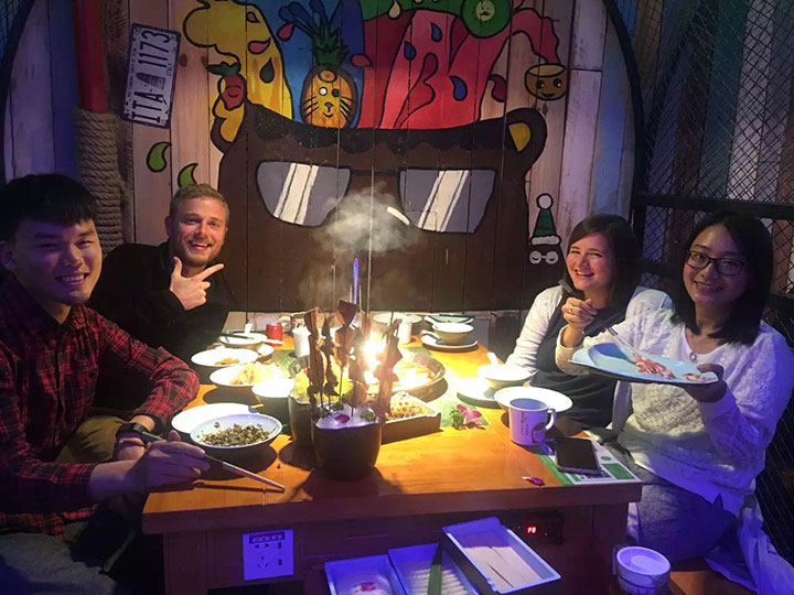 知道你抵擋不住火鍋的誘惑，一份美食大餐免費(fèi)送給你
