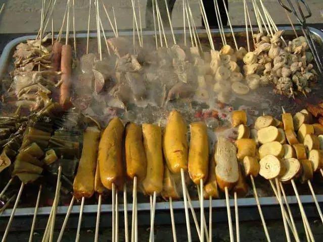 如何區(qū)分麻辣燙、冒菜、串串？重點(diǎn)全在這兒！|餐飲界
