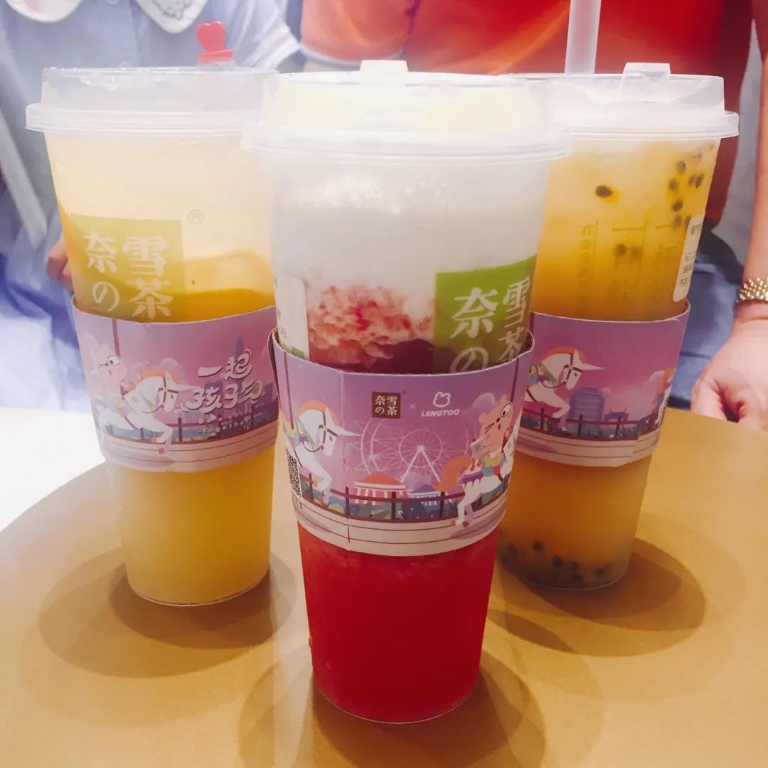奈雪完成近億美金新融資；西貝因茶位費(fèi)遭投訴；上海一男子因吃河豚成植物人
