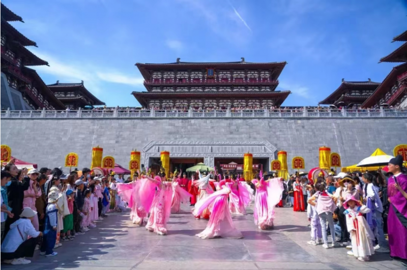 五一網(wǎng)紅文旅繁榮背后的數(shù)字化趨勢，看看客如云如何成為文旅商家的催化劑？|餐飲界