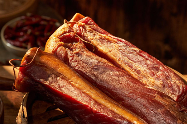 美綴美城口老臘肉，千年傳承背后的美味秘訣