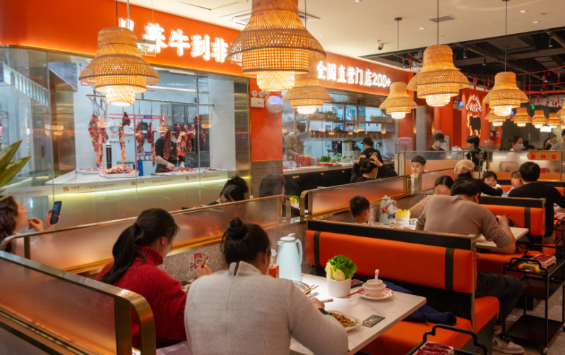 翻臺率200%，日接待4萬+桌，八合里66牛肉火鍋節(jié)“名利雙收”|餐飲界