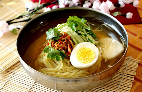 解鎖龍江美食薈——本次舌尖之旅從雞西冷面始發(fā)！|餐飲界