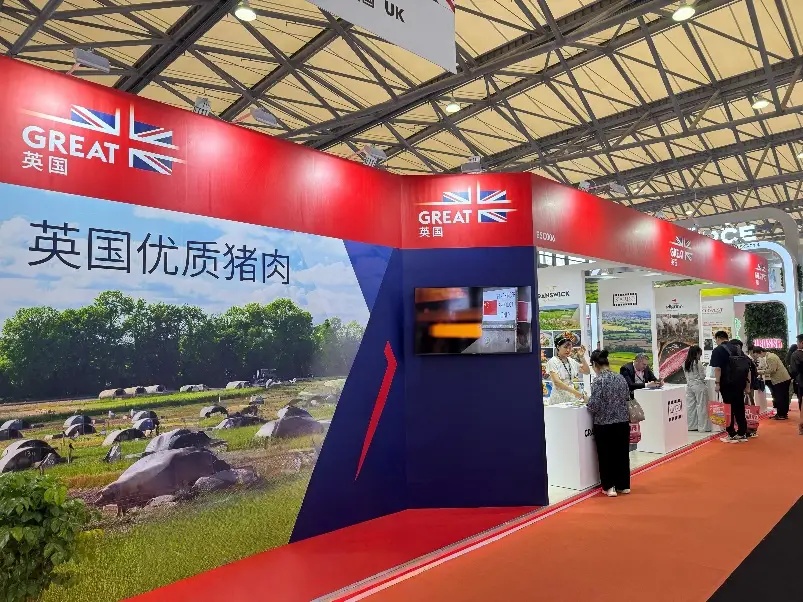 英國農(nóng)業(yè)與園藝發(fā)展委員會亮相2025年SIAL西雅國際食品和飲料展覽會 優(yōu)質(zhì)英國豬肉全面呈現(xiàn)，深化中英食品行業(yè)合作